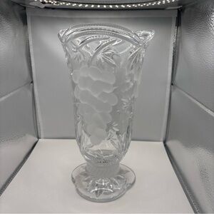 Vintage Block Crystal Vase 10” Lead Crystal Frosted Glass Grapes 2 Small Scratch